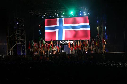 Flaggåpning 3 vifter 1