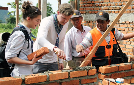 Hilde_og_Erlend_Myanmar